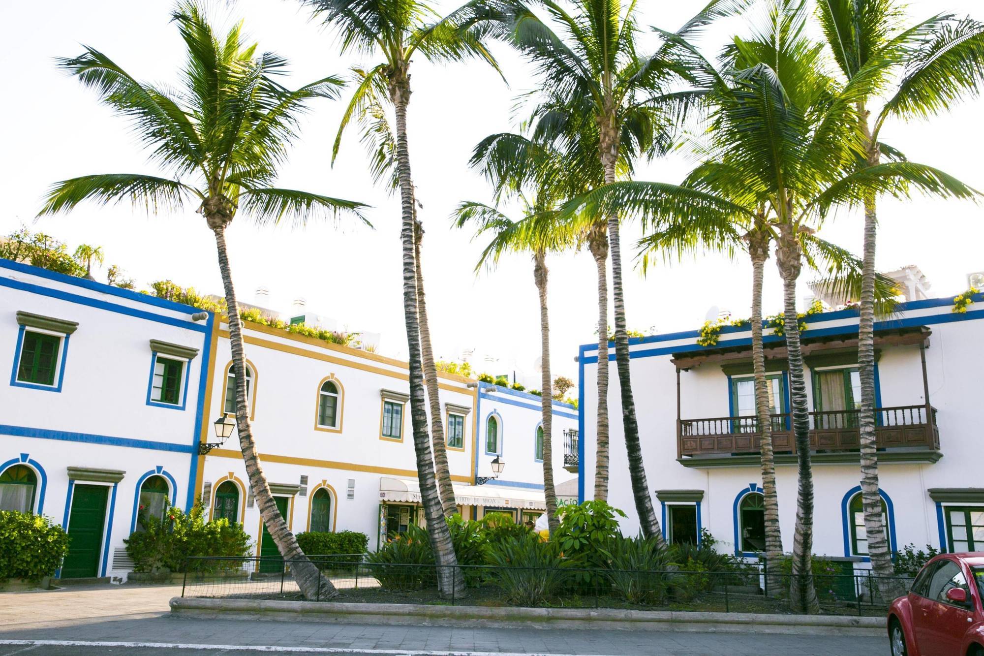 Apartamentos Livvo Puerto De Mogan Exterior photo