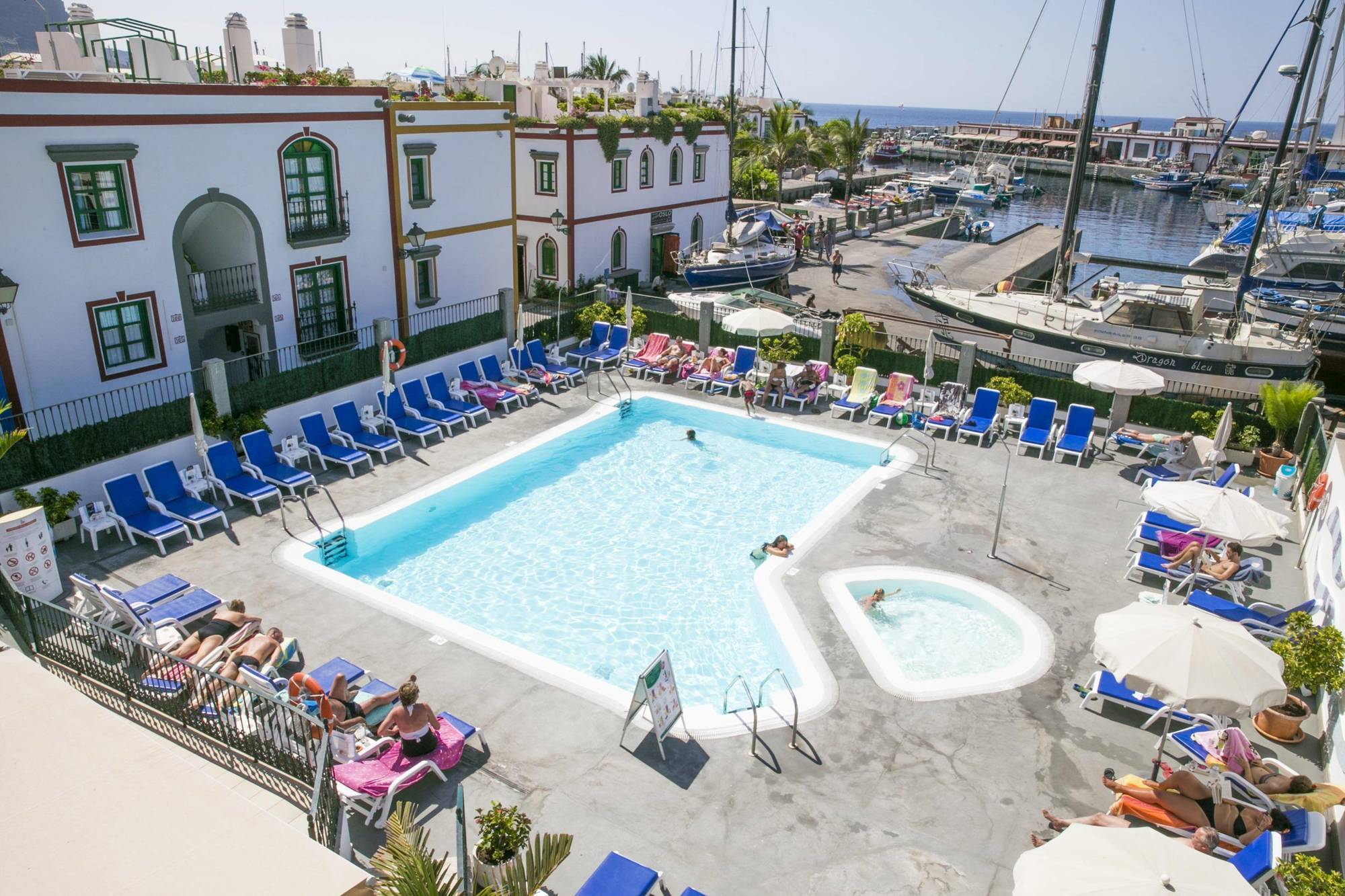 Apartamentos Livvo Puerto De Mogan Exterior photo